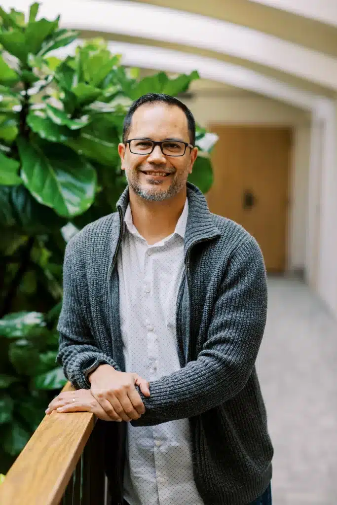 Jonathan Olvera Counseling, expert in couples counseling in Plano, TX.